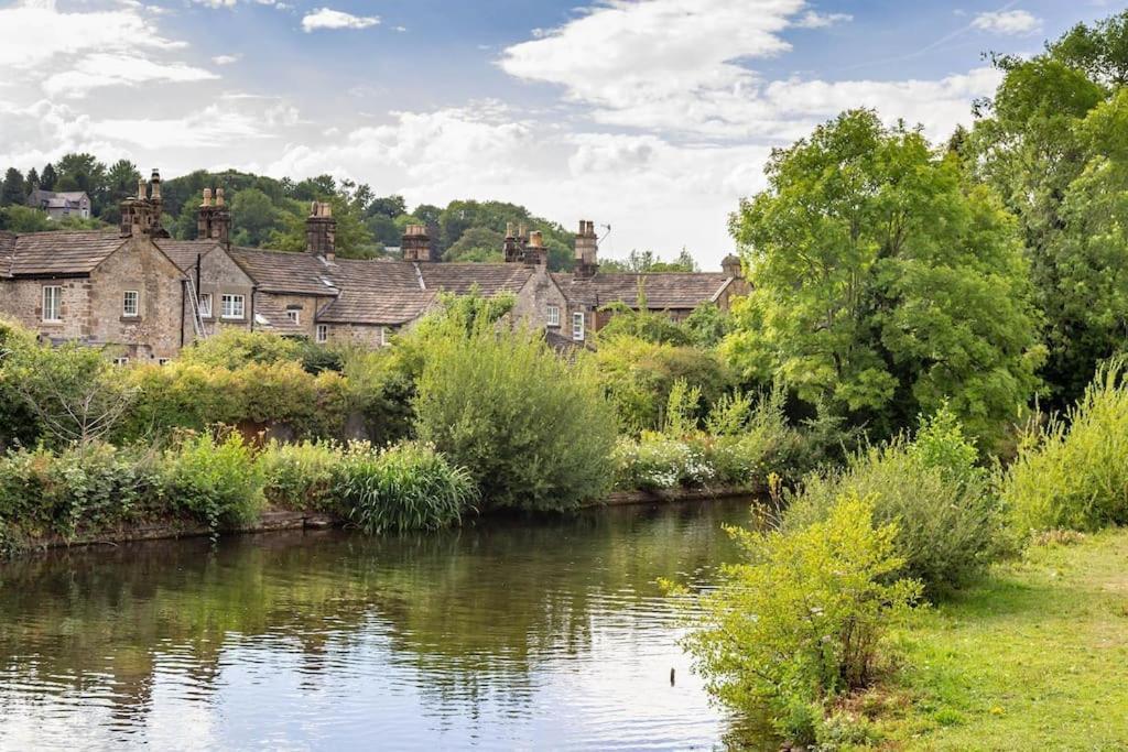 The Artists Loft - A Superb Cottage Sensitively Converted From A Grade II Listed 17Th Century Building Bakewell Buitenkant foto